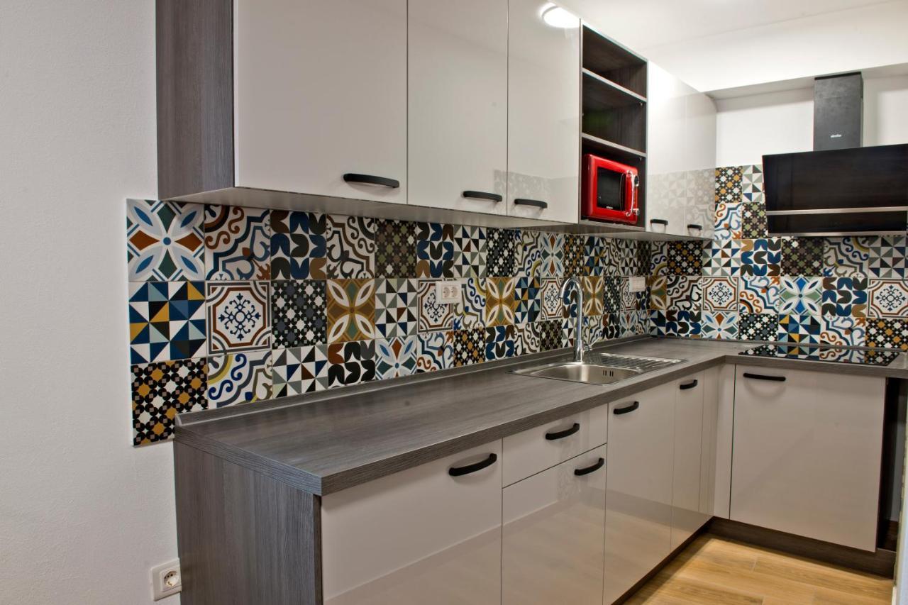 Crnice Apartmaji Tanto Malovse מראה חיצוני תמונה