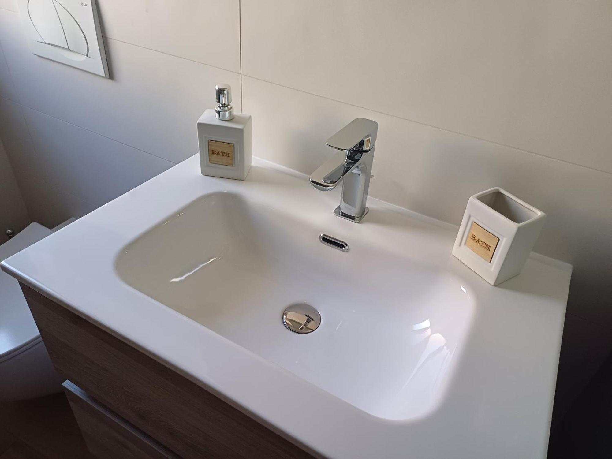 Crnice Apartmaji Tanto Malovse מראה חיצוני תמונה