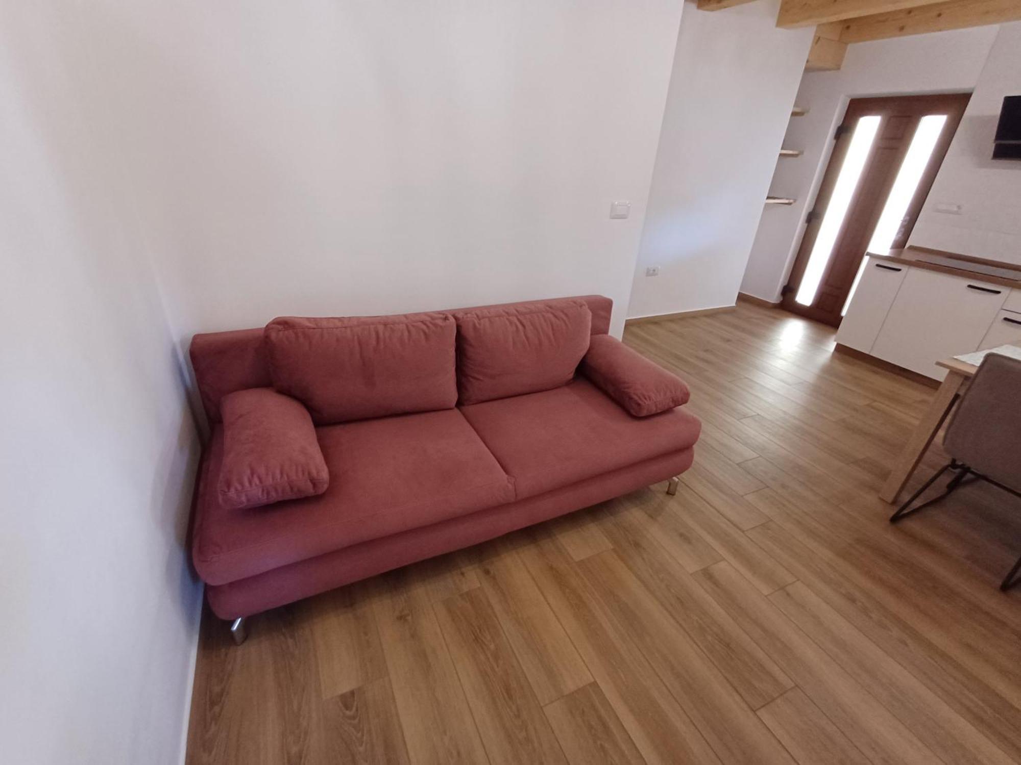 Crnice Apartmaji Tanto Malovse מראה חיצוני תמונה